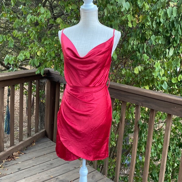 BEBE SATIN COWL NECK WRAP DRESS RED - Picture 4 of 8